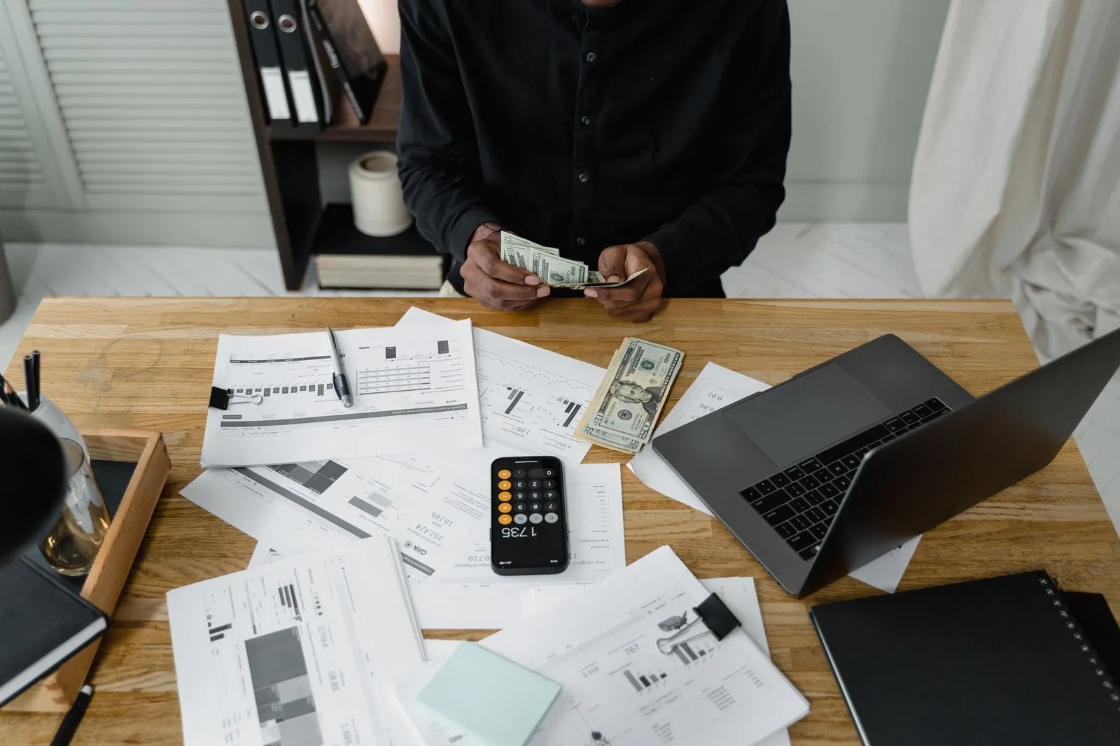 Choosing the Right Language for Financial Documents